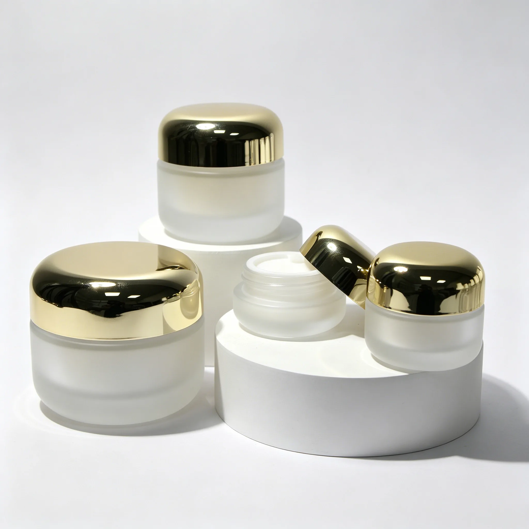 M034 Cream Jars Product media